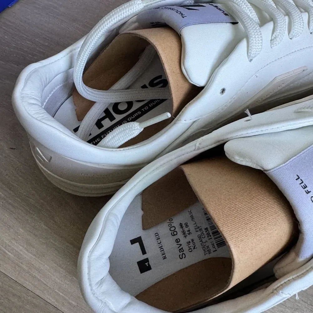 NWT Thousand Fell Men’s Court Sneaker White Size 10 Sustainable Vegan Leather
